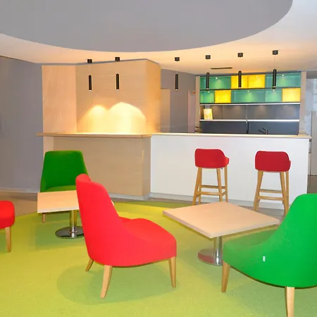 Sure By Western Centre מלון טורינו