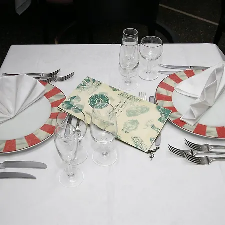 מלון Sure By Western Centre 4*