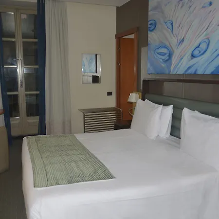 מלון Sure By Western Centre טורינו