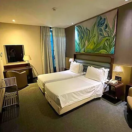 Sure By Western Centre Hotel Turyn