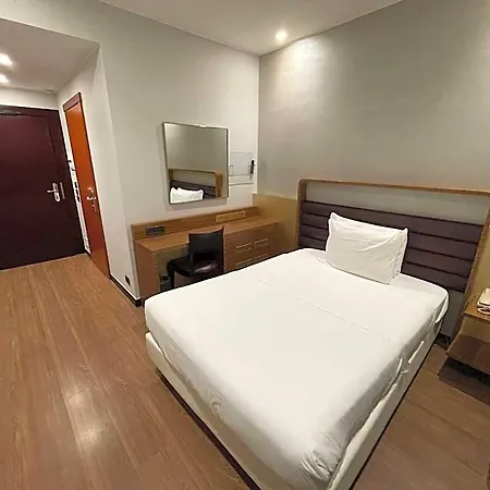 Sure By Western Centre Hotel