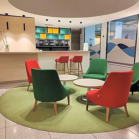 Hotel Sure By Western Centre 4*