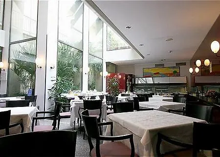 Sure By Western Centre 4*