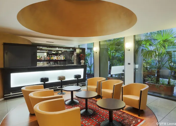 Sure By Western Centre 4* Турин