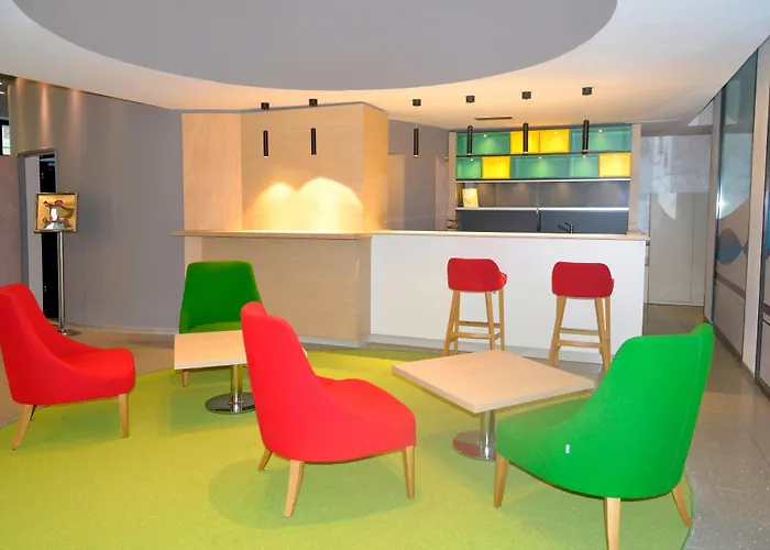 Sure By Western Centre Отель Турин