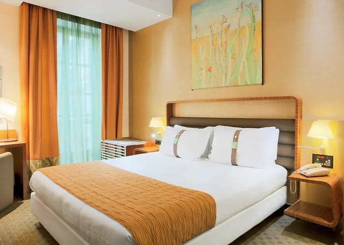 Sure By Western Centre Турин