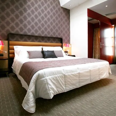 Sure By Western Centre Torino