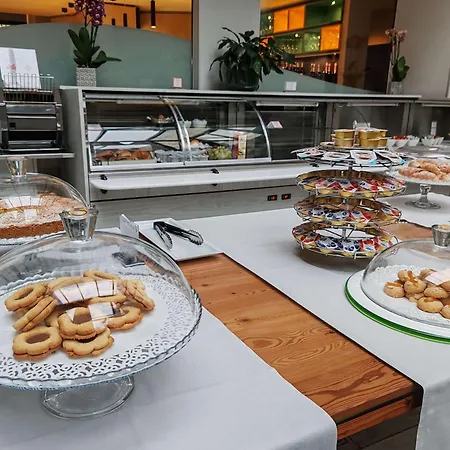 Sure By Western Centre Torino